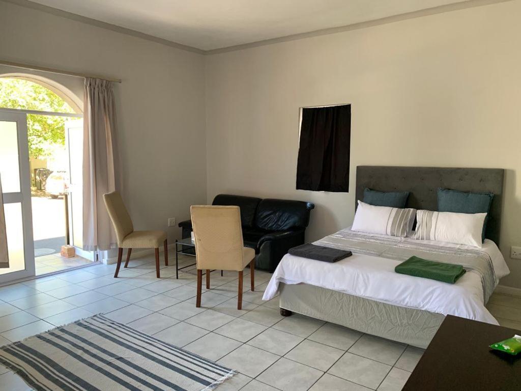 Bright Open-Plan Apartment Close To Wine Tram Franschhoek Zewnętrze zdjęcie